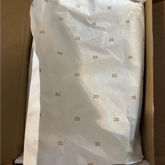 Rare - New in box women’s Air Jordan one mid in ice blue in size 8 - Picture 6 of 6